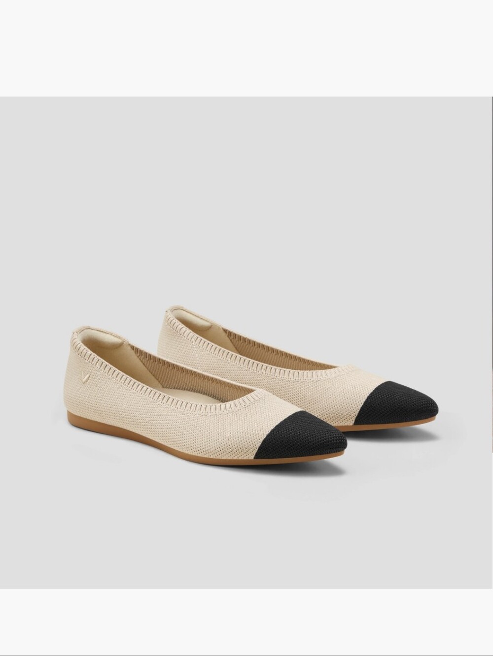 Vivaia Beige Knit Pointed-Toe Flats with Black Cap NWOT